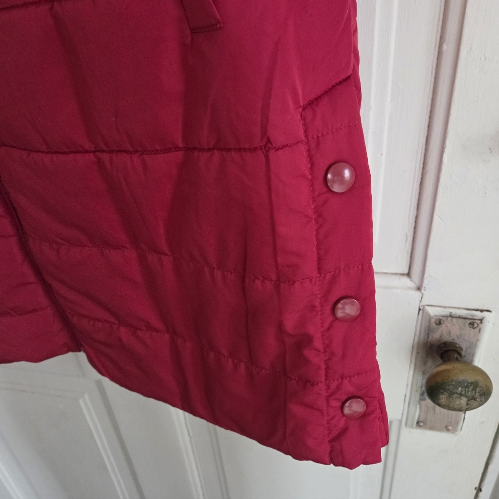 Red Weatherproof Vest - Picture 6 of 12